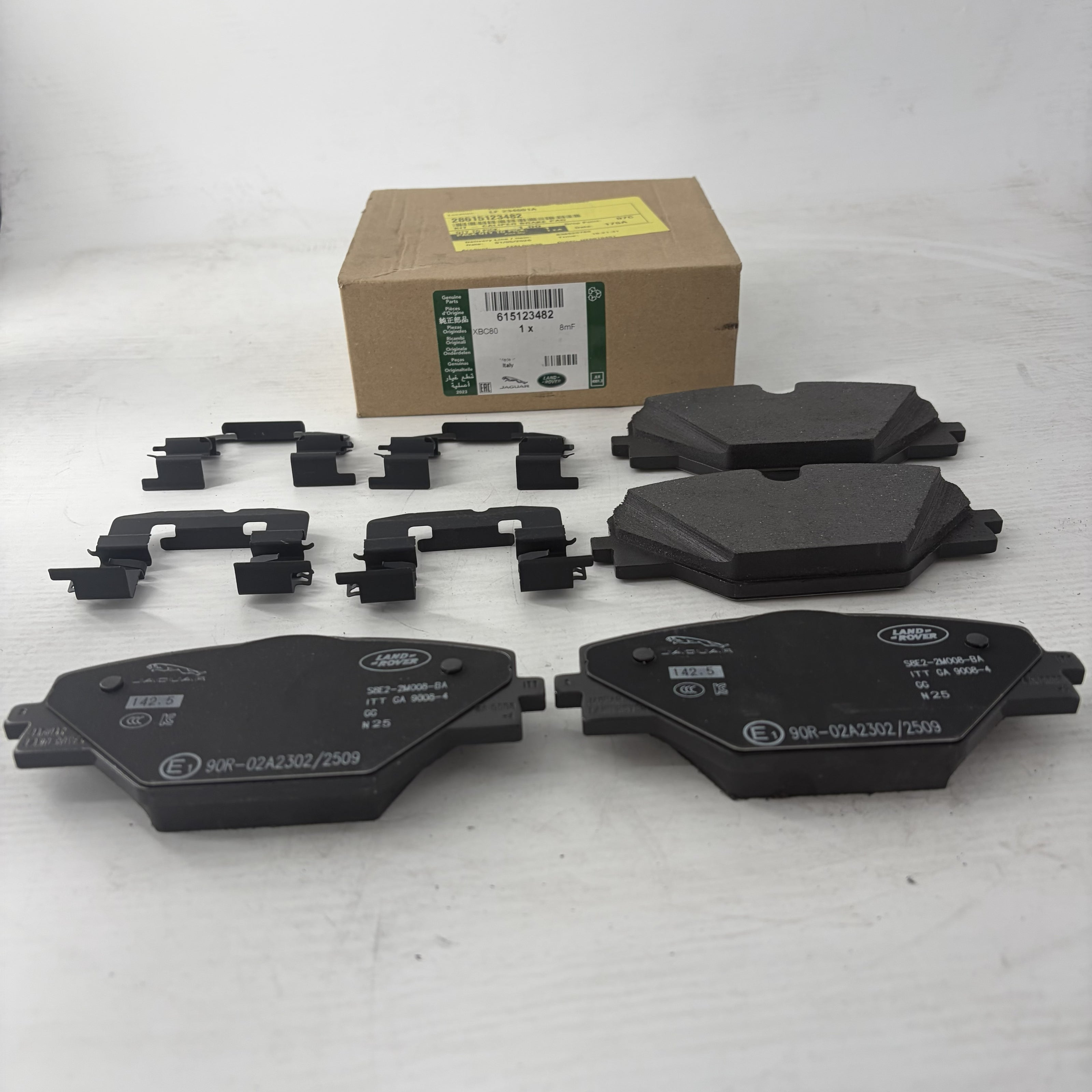 Genuine Land Rover Rear Brake Pads - 615123482