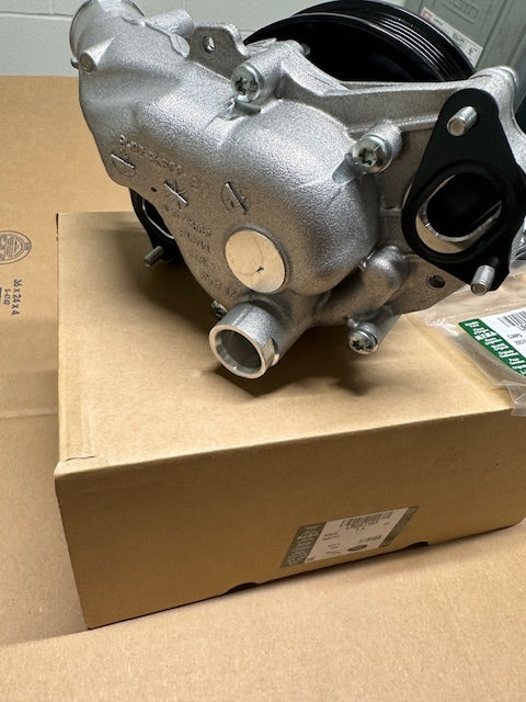 Land Rover Genuine Water Pump - LR097165