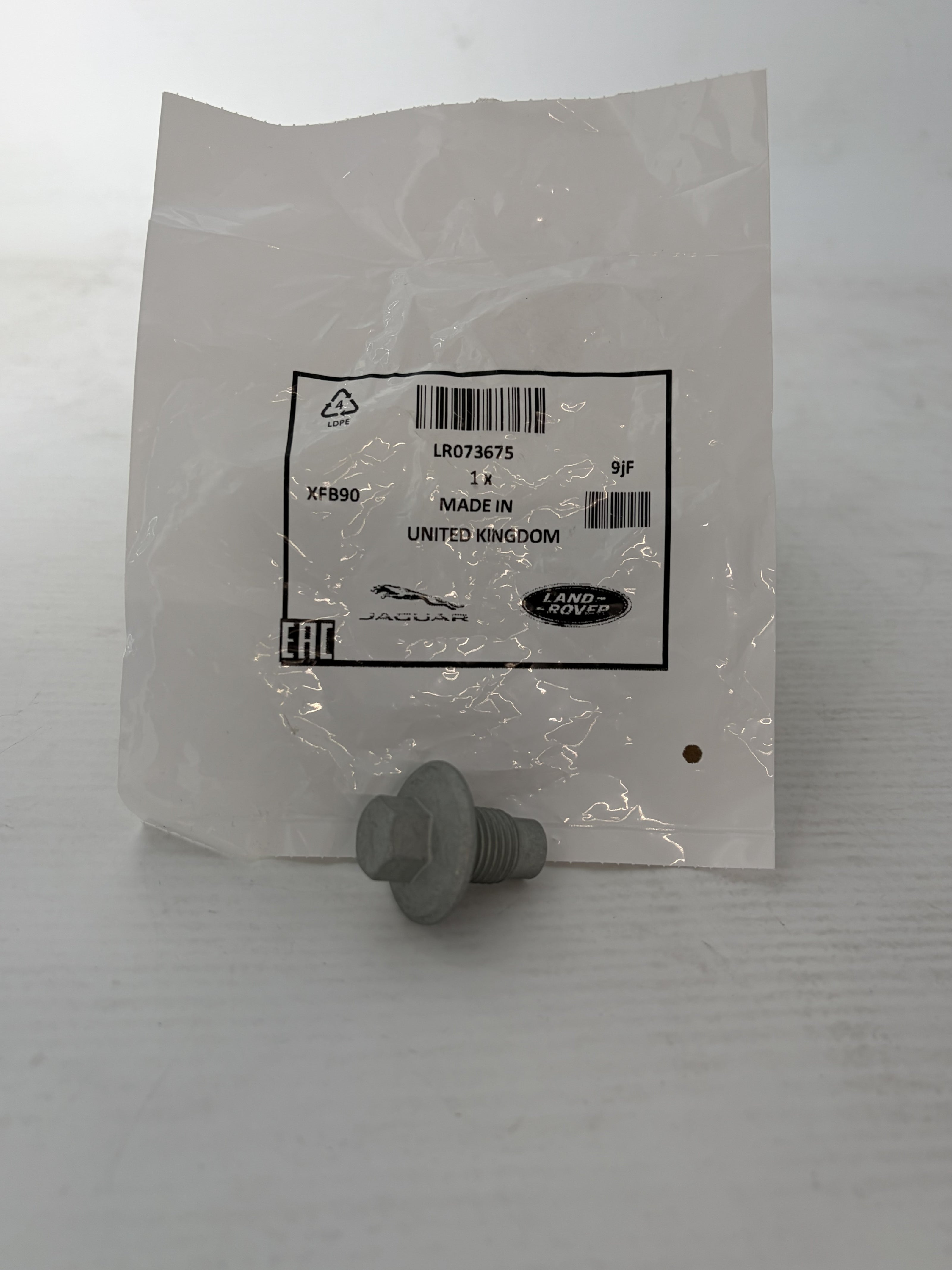 Genuine Land Rover Oil Drain Plug - 1013938 or LR073675
