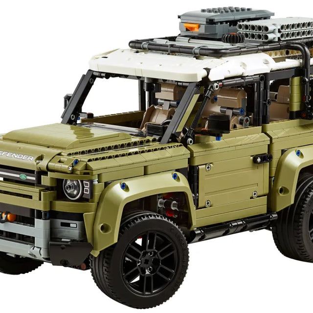 Land Rover Technic Defender Lego Set