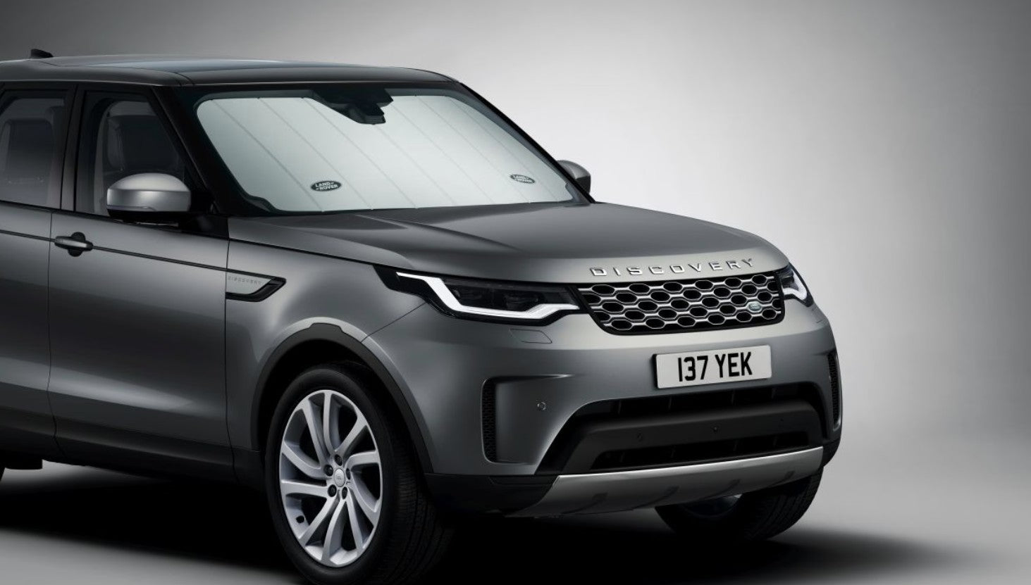 Land Rover Discovery Windshield Sun Shield - VPLRS0366