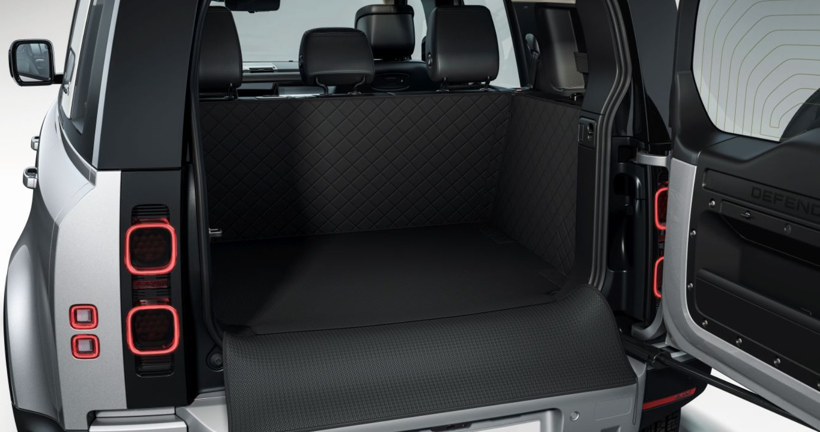 Defender Quilted Loadspace Liner - 110 - VPLES0568